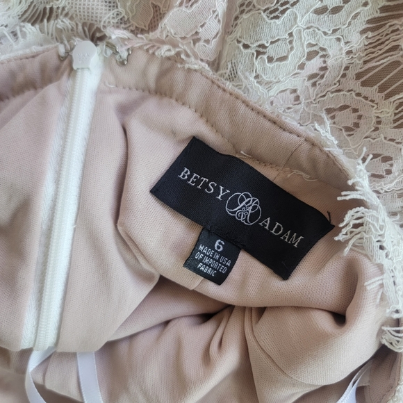 NWT Betsy & Adam Off-White Lace Halter Open-Back Dress 6 - Picture 6 of 9